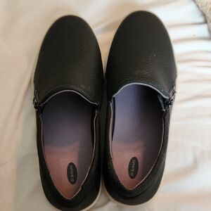 NWOT Dr. Scholl's Black Textured Slip-Ons